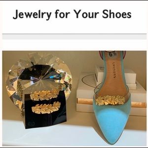 Gold Leaf Cluster Shoe Jewelry Clips GOF8